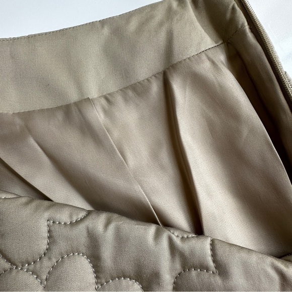 & Other Stories Quilted Floral Mini Skirt | Size 6 - Picture 5 of 7